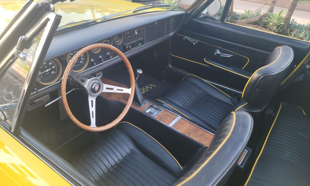 ghia interior